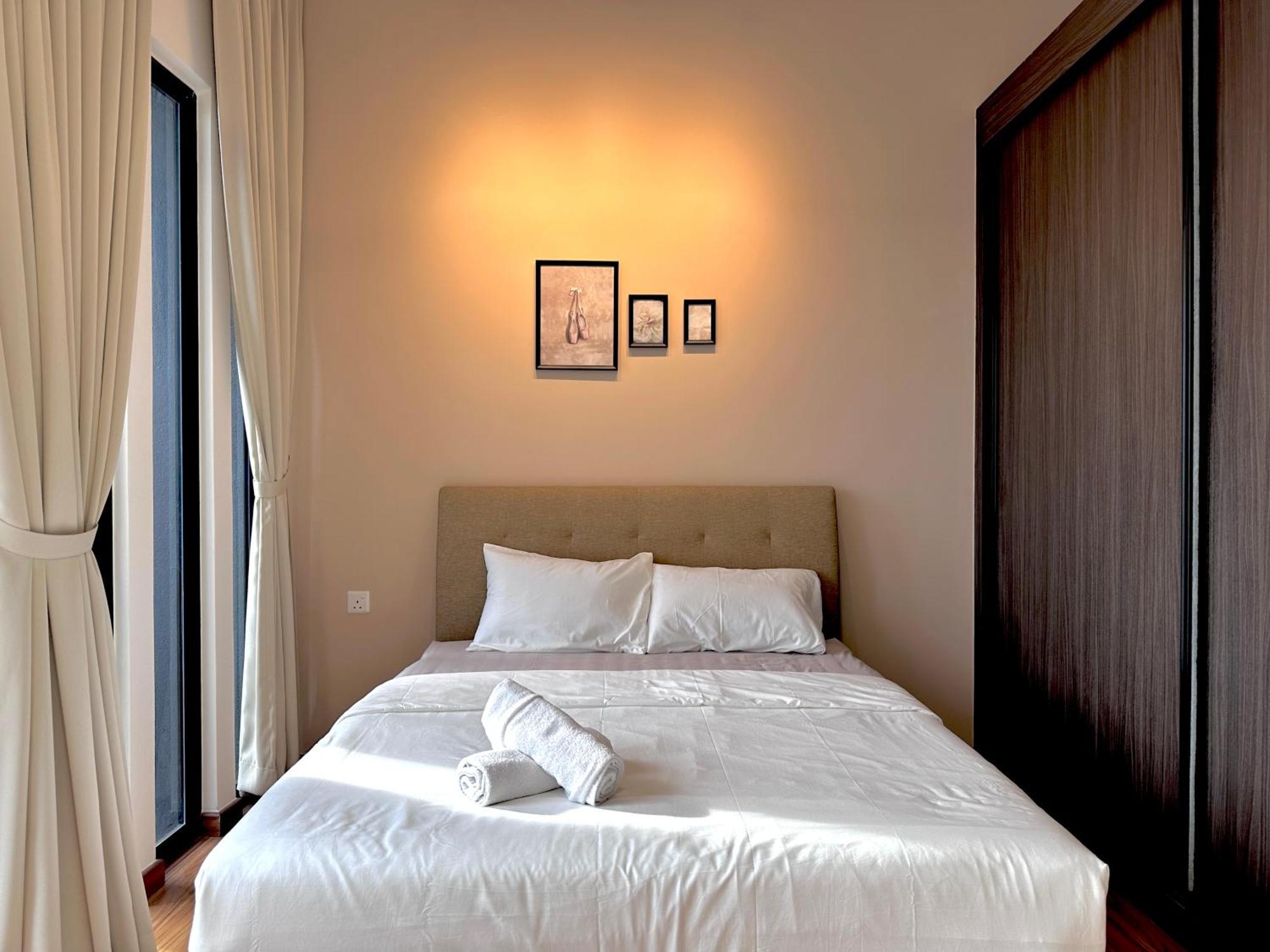 New 2Br Georgetown Warm And Lovely Homestay 10Pax-无敌美景两房民宿 Beacon Executive Suite Exteriör bild