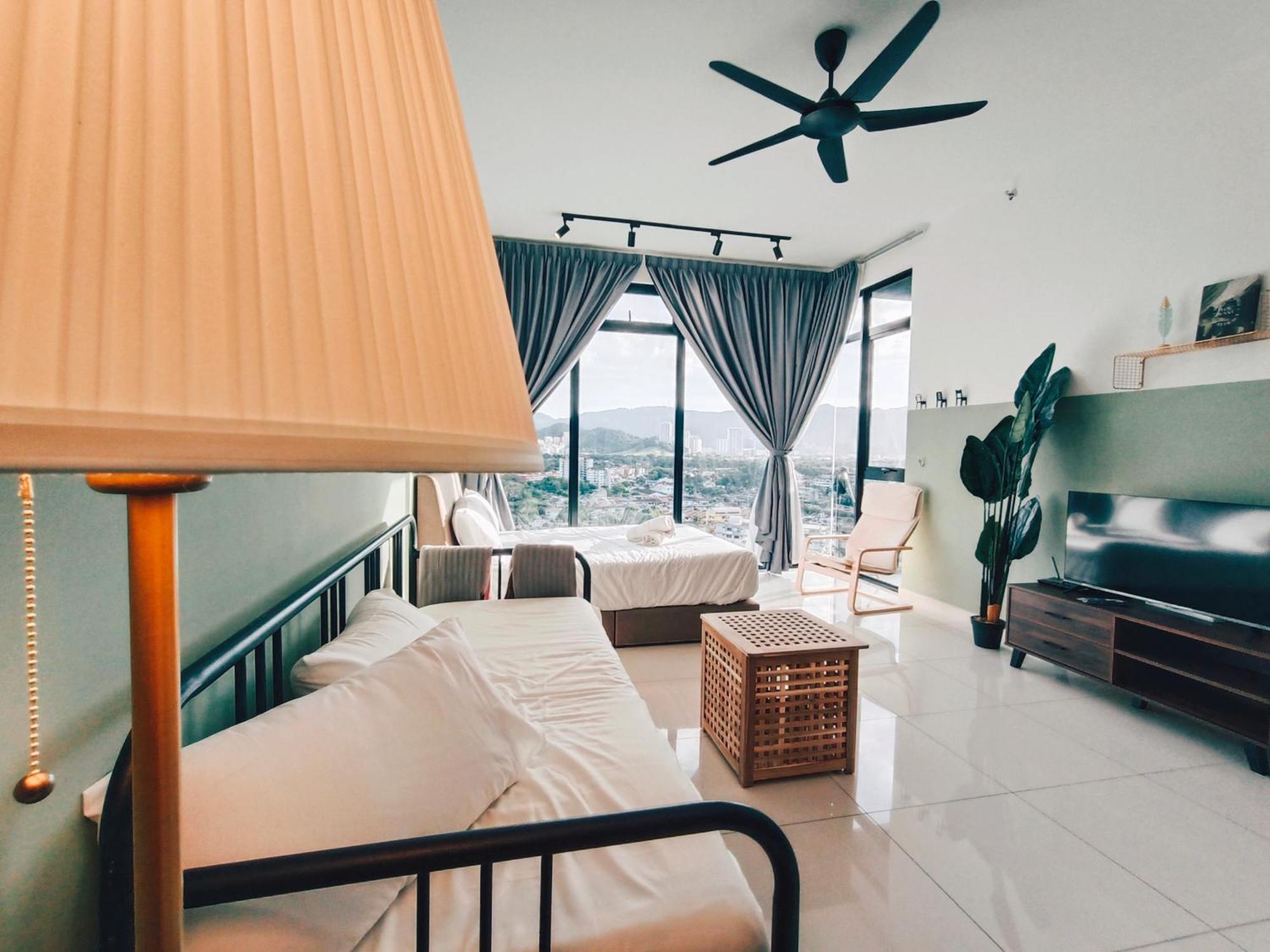 New 2Br Georgetown Warm And Lovely Homestay 10Pax-无敌美景两房民宿 Beacon Executive Suite Exteriör bild