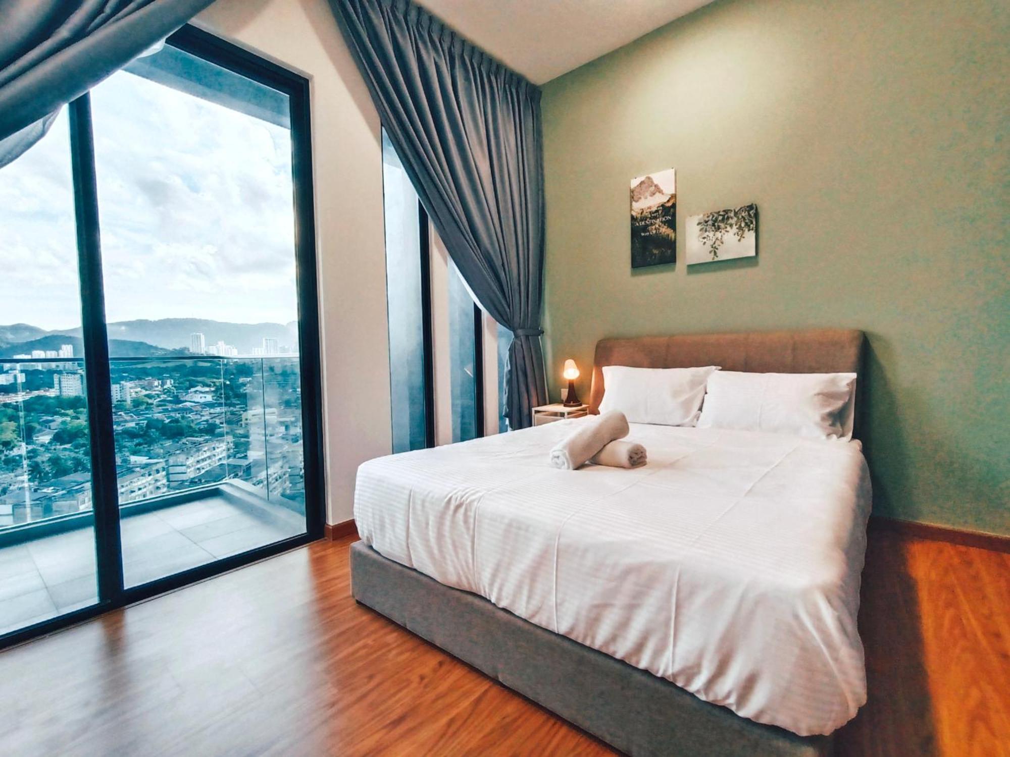 New 2Br Georgetown Warm And Lovely Homestay 10Pax-无敌美景两房民宿 Beacon Executive Suite Exteriör bild