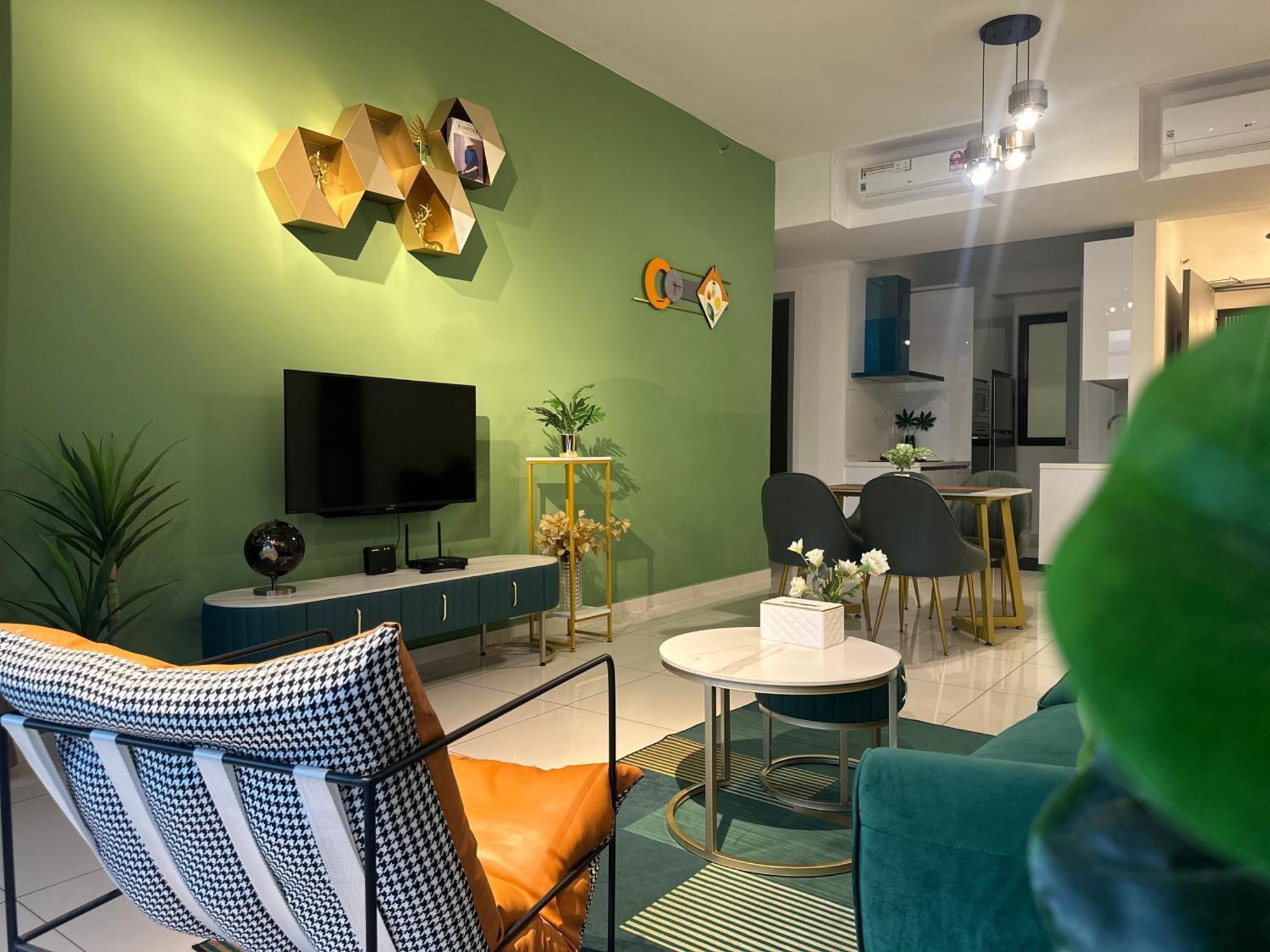 New 2Br Georgetown Warm And Lovely Homestay 10Pax-无敌美景两房民宿 Beacon Executive Suite Exteriör bild